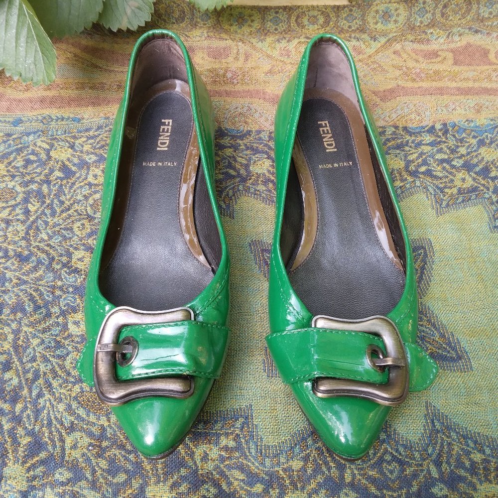 Fendi flats sz 36.5